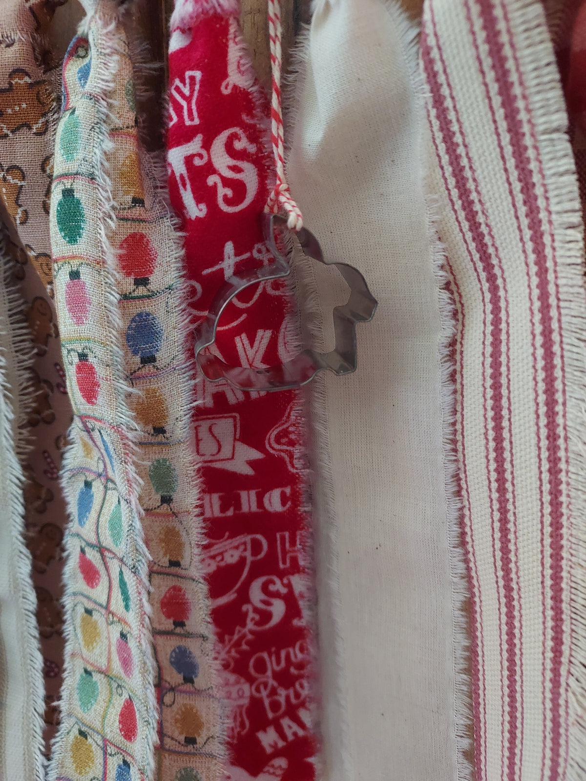 Grandma’s Christmas Cookie Garland | Handmade Fabric Garland | Vintage Cookie Cutters | Christmas Kitchen Decor